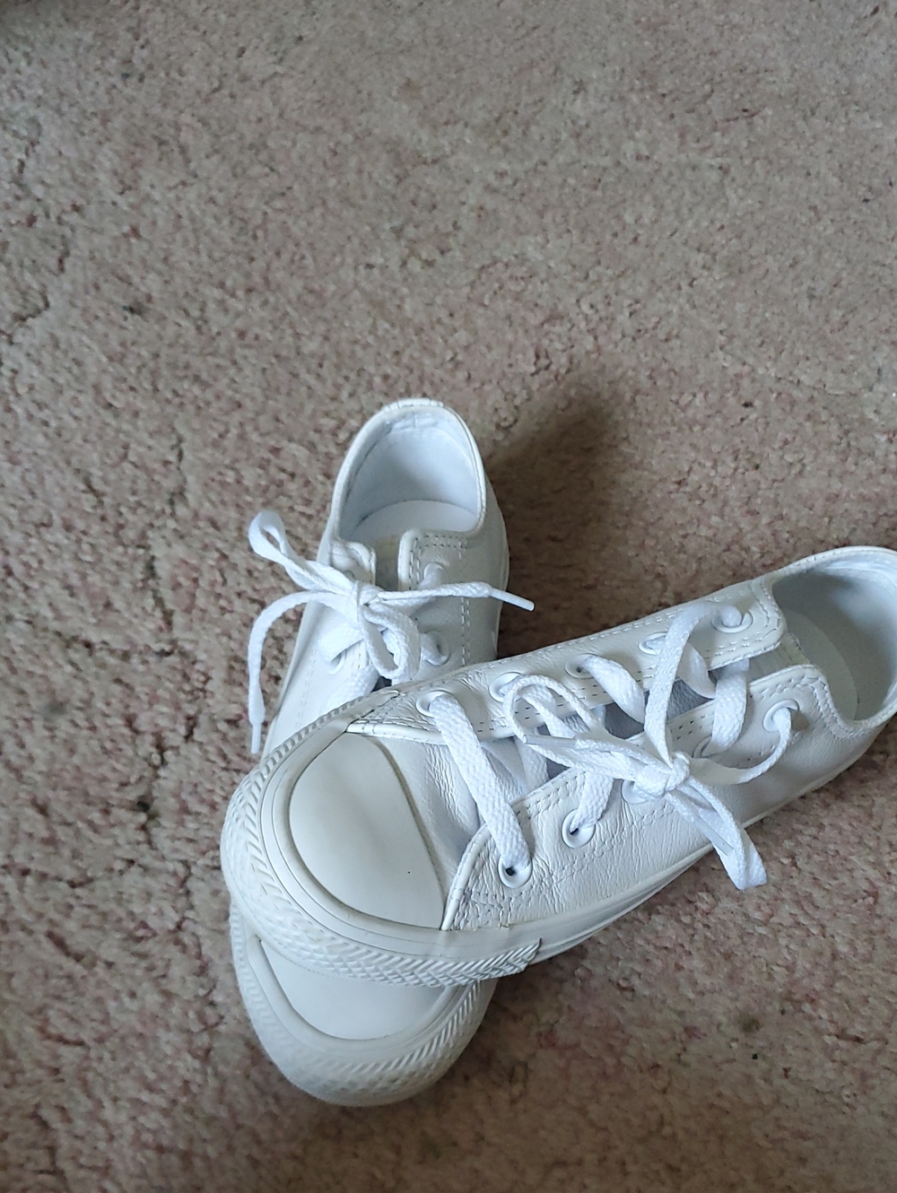 Kids White Low-Top Canvas Sneakers - Classic Casual Shoes